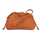 Sac nuage tissé en grande quantité, sac à bandoulière avec clip, sac au design d'intérêt particulier
